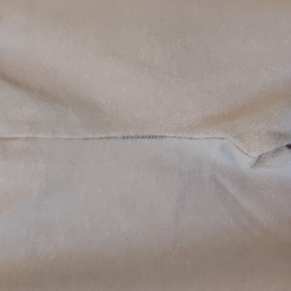 Persnickety Gray Capri Ruffles - Picture 5 of 5